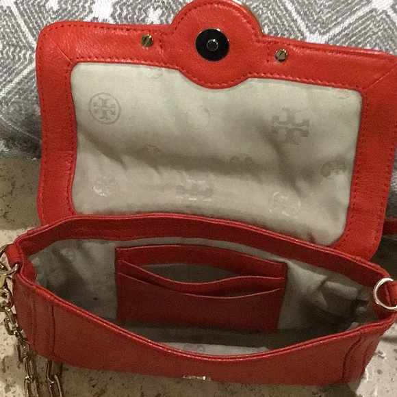 Tory Burch Cross Body Bag pebbled leather Red Smaller 9in. X 5in. approx. - Picture 9 of 15